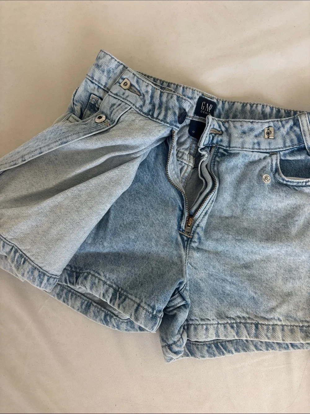 Kids GAP Y2K Acid Wash Light Blue Cotton Denim Wrap Skort Short/Skirt